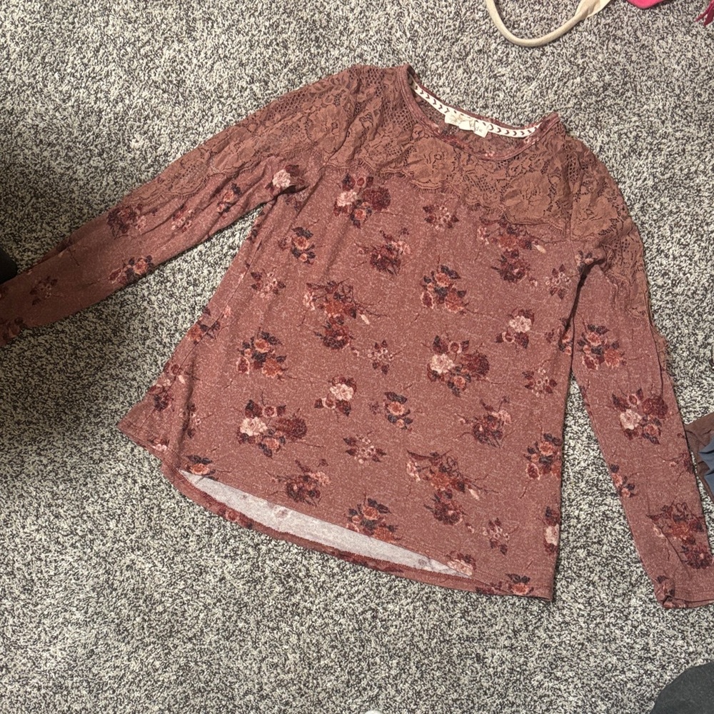 Rewind Brown Floral Lace Long Sleeve Top